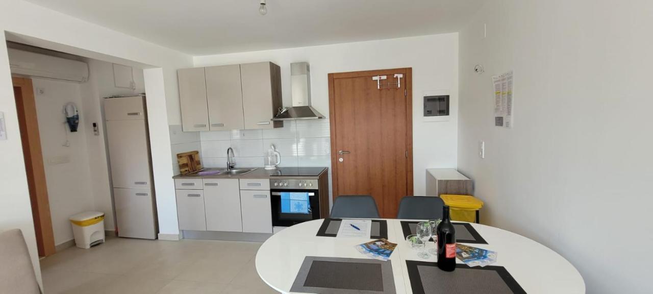 Apartments San Lovište 外观 照片