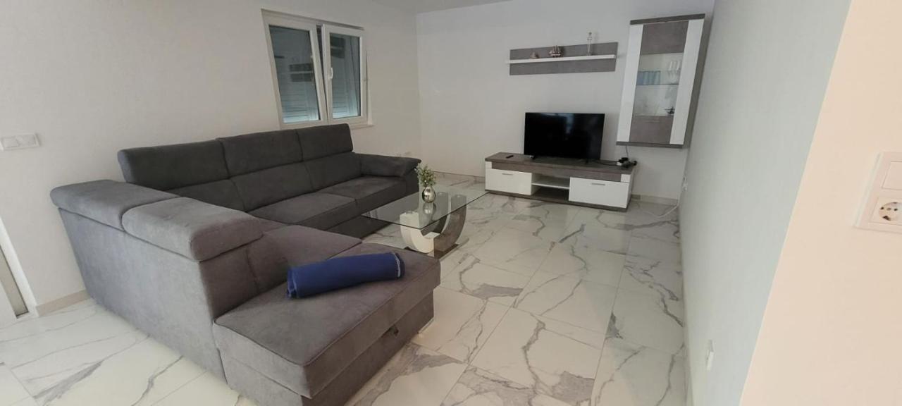 Apartments San Lovište 外观 照片